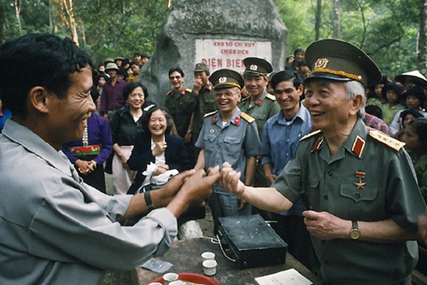 Online Exhibition of 110 Photos to Pay Tribute to General Vo Nguyen Giap Online Exhibition of 110 Photos to Pay Tribute to General Vo Nguyen Giap