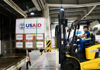 us provides 100 brand new ventilators to vietnam support covid 19 response