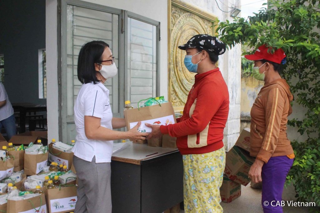 Waste pickers in Da Nang get support amid COVID-19 concerns Waste pickers in Da Nang get support amid COVID 19 concerns