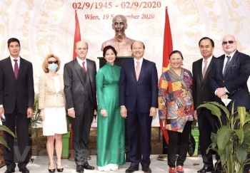 austrian commerce official impressed by vietnams development
