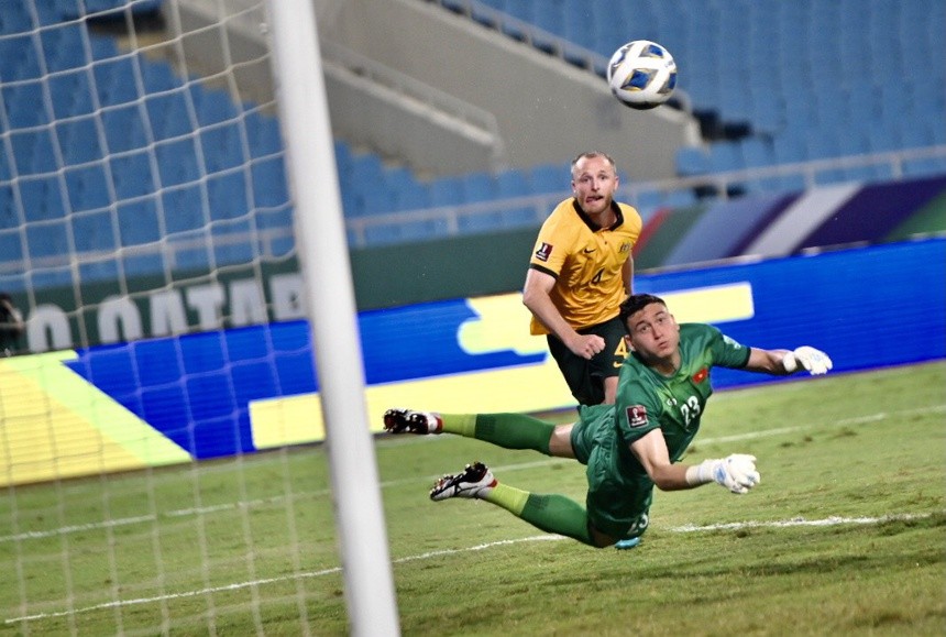 Football commentator Steve Darby: Vietnam narrowing the gap with major teams