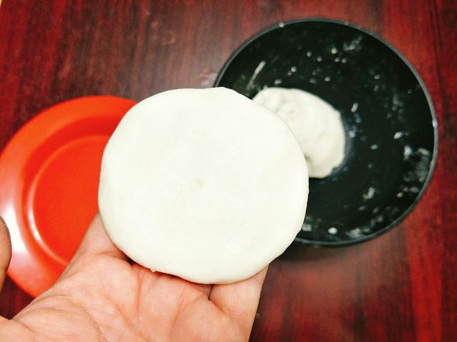Vietnamese Banh Giay Gio Recipe – 2 Ways of Making Steamed Rice Cakes and Pork Rolls Vietnamese Banh Giay Gio Recipe – 2 Ways of Making Steamed Rice Cakes and Pork Rolls