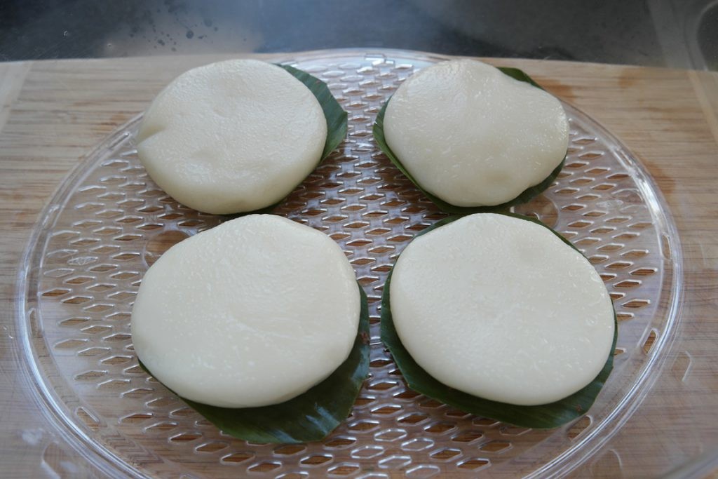 Vietnamese Banh Giay Gio Recipe – 2 Ways of Making Steamed Rice Cakes and Pork Rolls Vietnamese Banh Giay Gio Recipe – 2 Ways of Making Steamed Rice Cakes and Pork Rolls