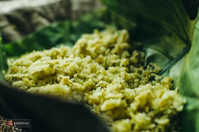 Discovering Me Tri’s Young Green Rice Making Craft - An Intangible Cultural Heritages of Hanoi Discovering Me Tri’s Young Green Rice Making Craft - An Intangible Cultural Heritages of Hanoi