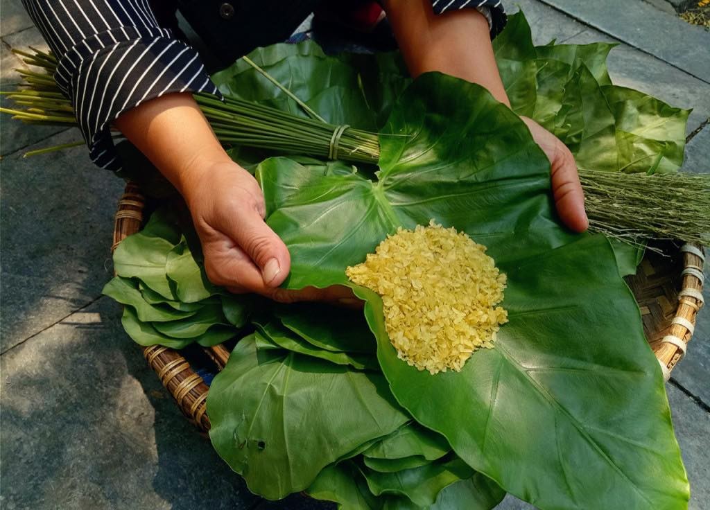 Discovering Me Tri’s Young Green Rice Making Craft - An Intangible Cultural Heritages of Hanoi Discovering Me Tri’s Young Green Rice Making Craft - An Intangible Cultural Heritages of Hanoi