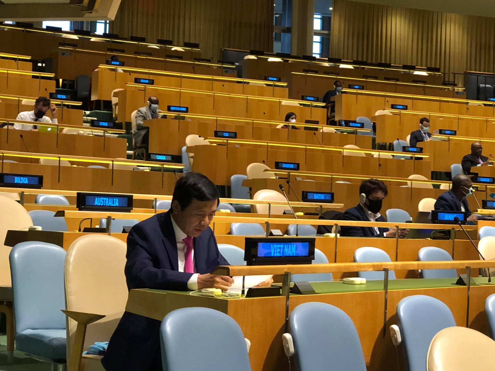 Vietnam attaches great importance to the universal goal of decolonisation Vietnam attaches great importance to the universal goal of decolonisation