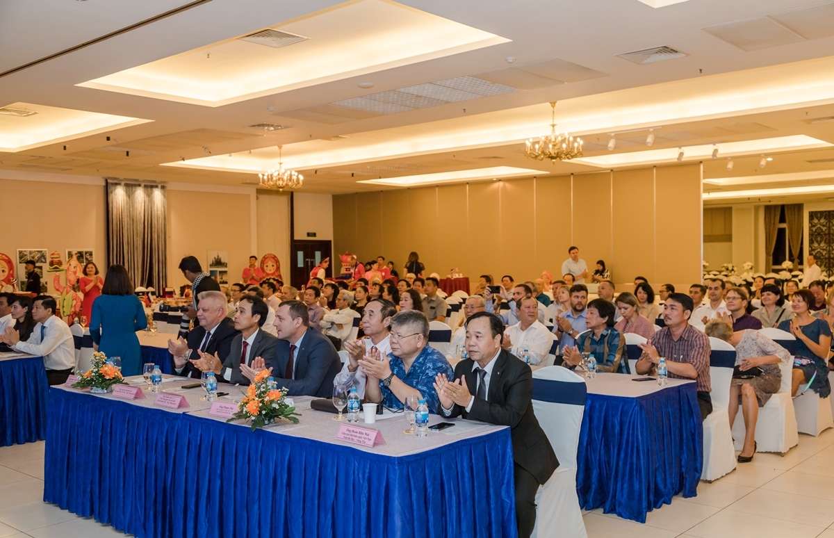 Vietnam – Russia cultural exchange held in southern province Vietnam – Russia cultural exchange held in southern province