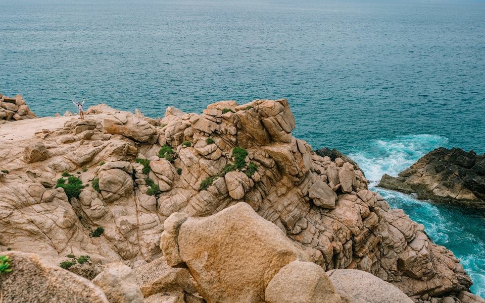 6 Most Beautiful Tourist Spots in Binh Dinh That Will Captivate You 6 Most Beautiful Tourist Spots in Binh Dinh That Will Captivate You