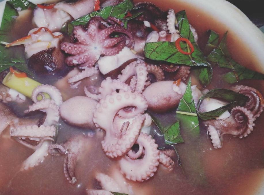 Mini octopus: Special local food of Ha Long Bay Mini octopus: Special local food of Ha Long Bay
