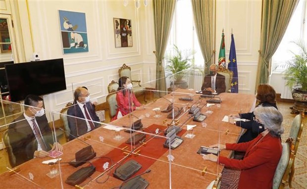 Vietnam's Vice President Meets Portuguese Leaders Vietnam's Vice President Meets Portuguese Leaders