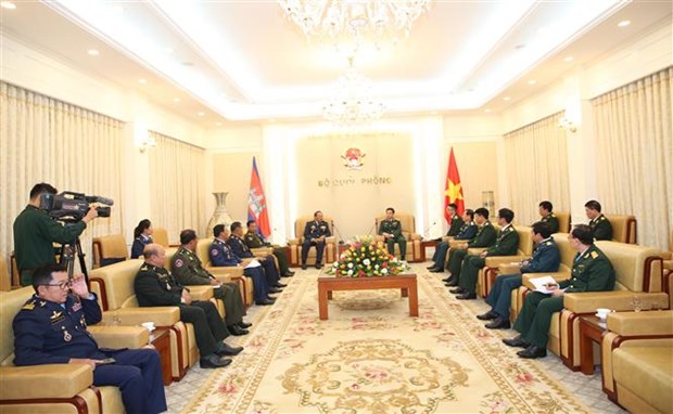 Cambodian air force commander welcomed in Hanoi cambodian air force commander welcomed in hanoi