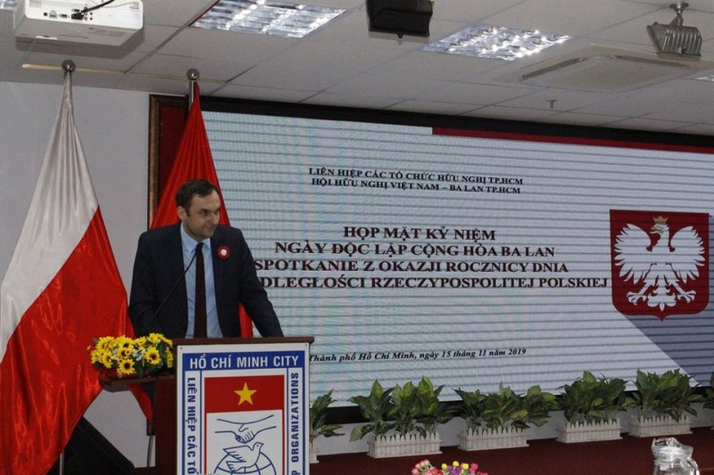 Poland plans to re-open direct air routes to Hanoi and HCM City: Vice Ambassador poland plans to re open direct air routes to hanoi and hcm city vice ambassador
