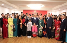 cme and hsv donate 25000 face mask to vietnamese community in rok