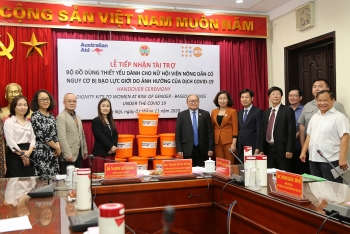 3700 dignity kits presented to women at risk of violence amid covid 19