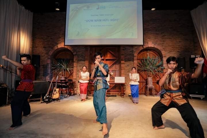 300 vietnamese, laotian, and cambodian students boosts ties in cultural exchange