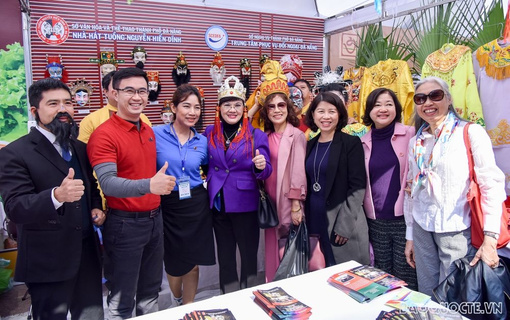 Int'l Food Festival serves up global flavors in Hanoi Int'l Food Festival serves up global flavors in Hanoi