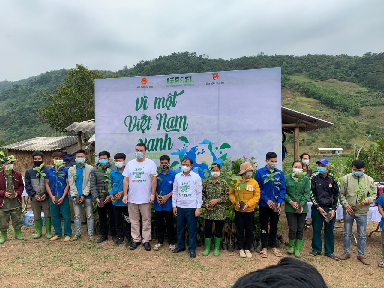 Embassies Plant Trees and Protect Environment for A Greener Vietnam Embassies Plant Trees and Protect Environment for A Greener Vietnam