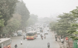 thoi tiet nang am nhieu ngay chat luong khong khi ha noi lien tuc kem