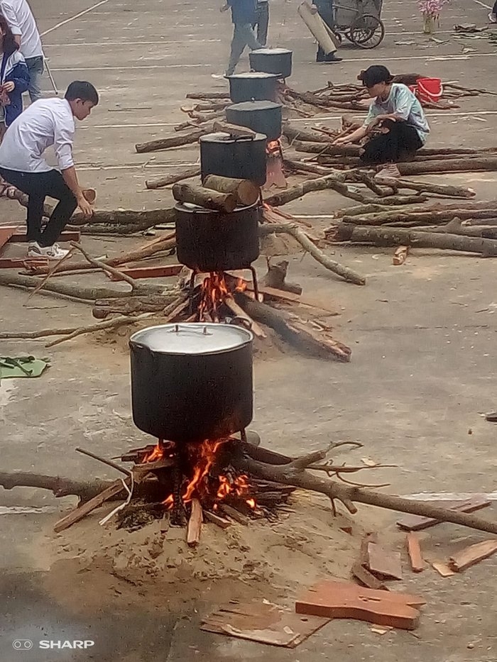 hinh anh hang chuc noi banh chung do lua goi nho tet xua gay sot mxh