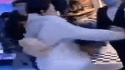 xu ly nguoi phu nu gom hon 100000 khau trang ban ra nuoc ngoai