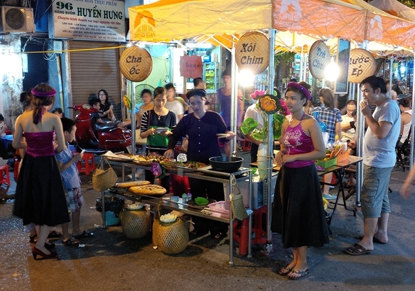 Những địa điểm giới trẻ thường đến trong ngày Lễ tình nhân Valentine 14/2 nhung dia diem gioi tre thuong den trong ngay le tinh nhan valentine 14 thang 2