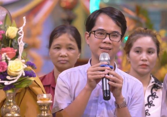 soc chua benh khong khoi bac si benh vien bach mai khuyen nguoi dan len chua ba vang