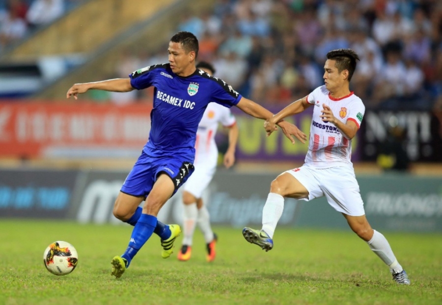 "Chưa thể nói trước bất cứ điều gì về tương lai của V-League 2020" chua the noi truoc bat cu dieu gi ve tuong lai cua v league 2020