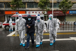 covid 19 13 so ca nhiem o trung quoc khong co trieu chung