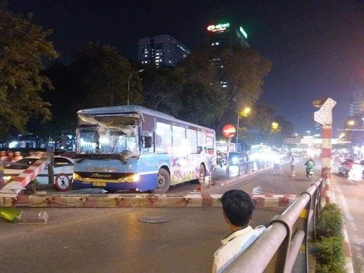 trong mot buoi toi 224 ba vu tngt kinh hoang lien tiep xay ra khien 2 nguoi chet