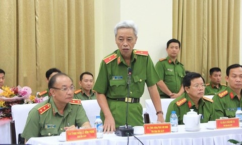 pgd cong an tp hcm manh tay xu ly cat tac se khien nhieu cong trinh trong diem quoc gia bi dinh tre