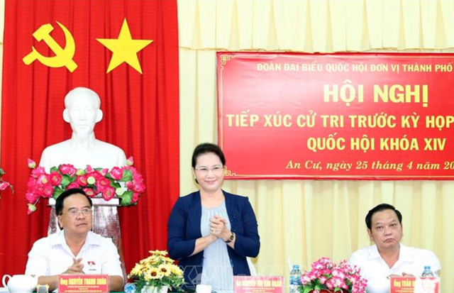 Chủ tịch Quốc hội cho biết nguyên nhân Tổng Bí thư có vấn đề về sức khỏe chu tich quoc hoi tra loi cu tri ve suc khoe cua tong bi thu nguyen phu trong