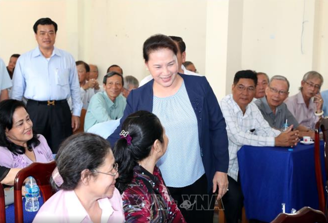 Chủ tịch Quốc hội cho biết nguyên nhân Tổng Bí thư có vấn đề về sức khỏe chu tich quoc hoi tra loi cu tri ve suc khoe cua tong bi thu nguyen phu trong