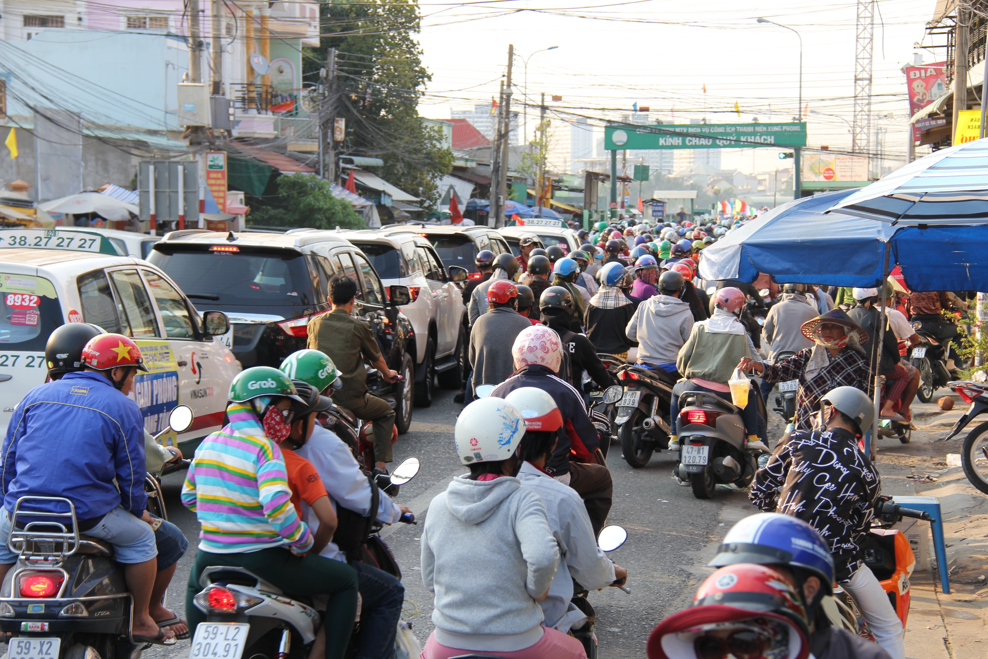 duong ve ha noi tphcm nghet cung sau ky nghi le