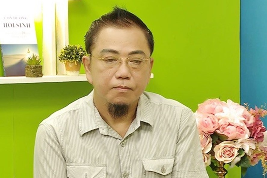 truoc khi bi bat vi toi danh bac nghe si hong to tung tron no giang ho