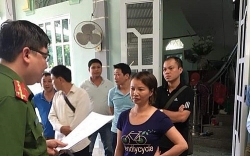 Tin mới nhất vụ mẹ của nữ sinh giao gà bị bắt giam
