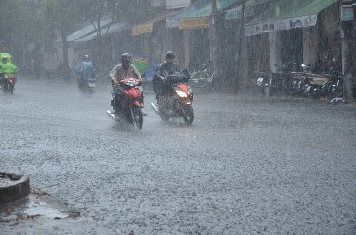 Thời tiết hôm nay 27/5/2019: Bắc Bộ được "giải nhiệt", mưa to và gió giật mạnh thoi tiet hom nay 2752019 bac bo duoc giai nhiet mua to va gio giat manh