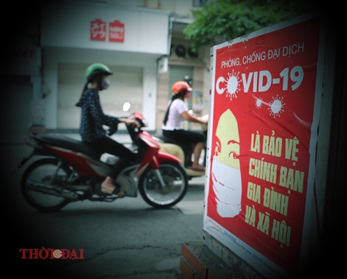 Chùm ảnh: Tranh cổ động khắp phố phường trong cuộc chiến chống COVID-19 chum anh tranh co dong khap pho phuong trong cuoc chien chong covid 19