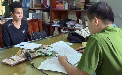 video ten cuop ngan hang vietinbank o ha noi bi nguoi dan bat troi