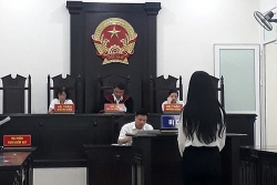 lat mat duong day gai goi cua tu ba 18 tuoi o tp vinh