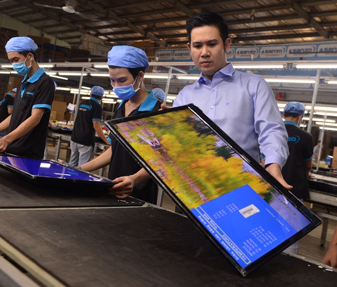 Bị dân mạng "tổng tấn công", fanpage của Asanzo vội vàng chặn bình luận fanpage bi dan mang khung bo facebook cua asanzo voi vang chan binh luan