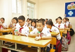 bua an hoc duong cua tre em con thieu cac vi chat thiet yeu