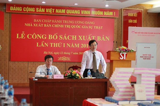 "Quyết tâm ngăn chặn và đẩy lùi tham nhũng" của Tổng bí thư, Chủ tịch nước Nguyễn Phú Trọng quyet tam ngan chan va day lui tham nhung cua tong bi thu chu tich nuoc nguyen phu trong