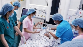 Thủ tướng gửi quà chúc mừng 