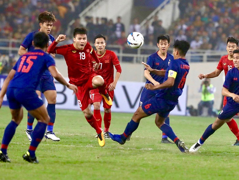 Hé lộ tình tiết bên lề vụ mua bản quyền truyền hình trận Việt Nam vs Thái Lan? ai vua giup nguoi ham mo chac chan duoc xem tran viet nam vs thai lan