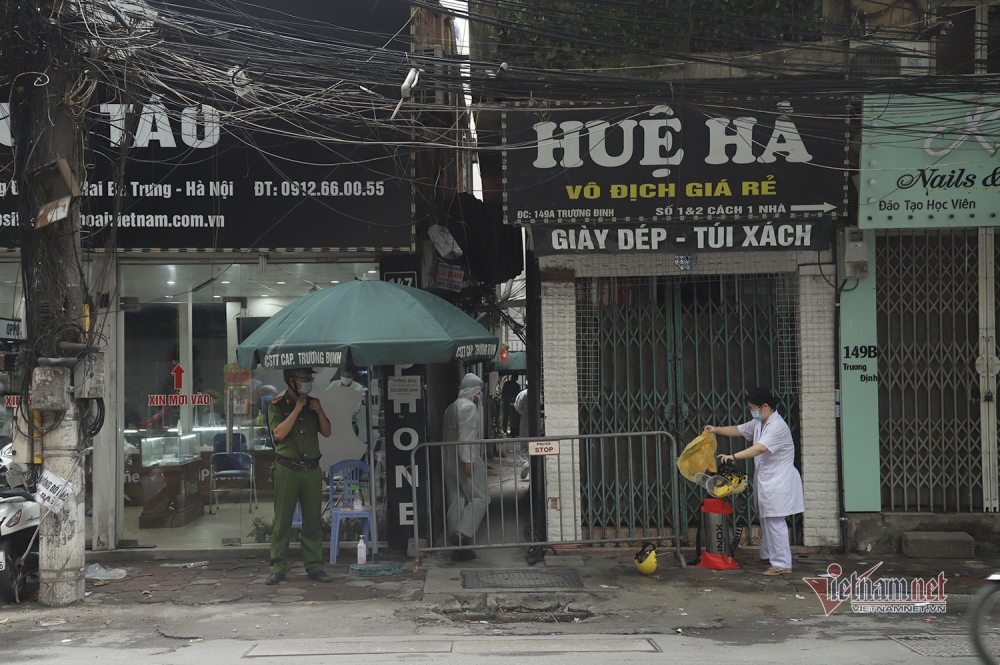 3134 ha noi phong toa con ngo truong dinh co ca duong tinh covid 19 moi 4