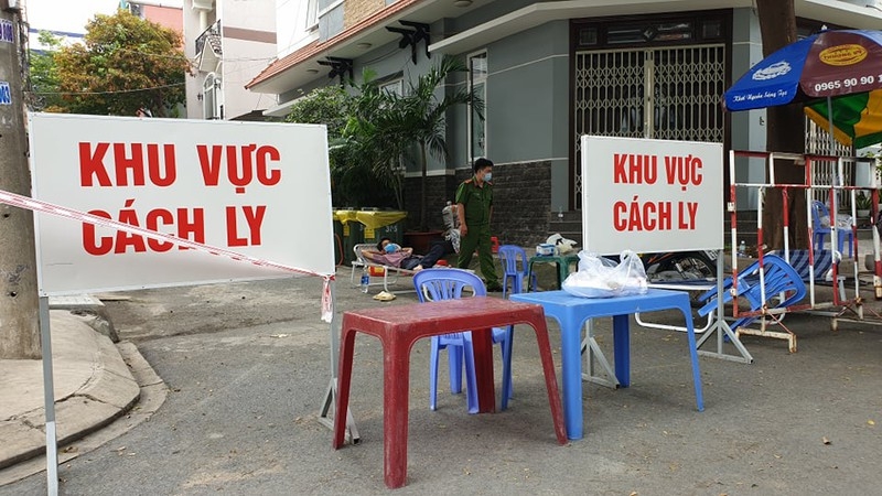 undefined 1808 quan tan phu phong toa 17 ho dan vi ca mac covid 19 duong tinh lai fpof