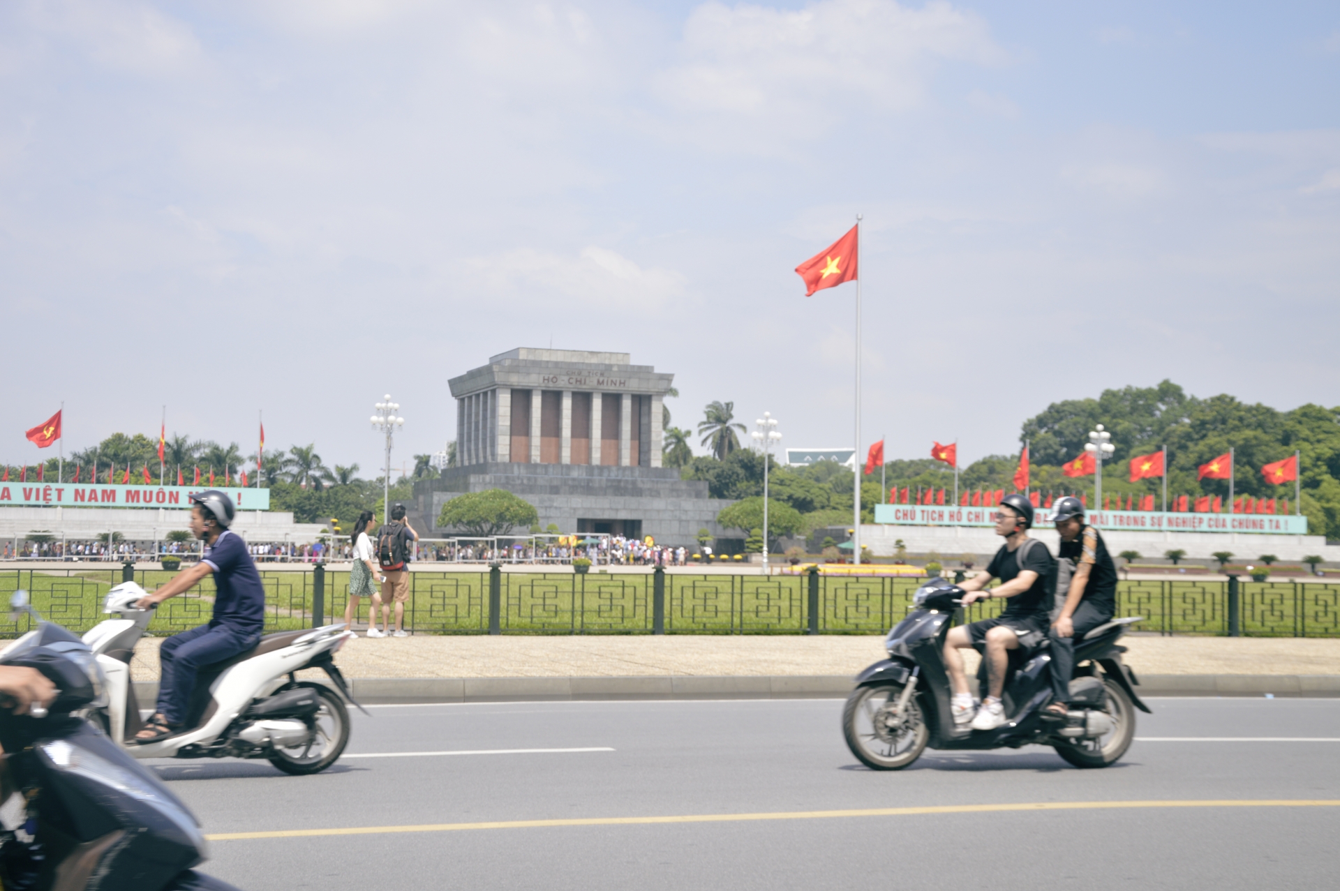 chum anh ha noi dep ky la trong ngay quoc khanh