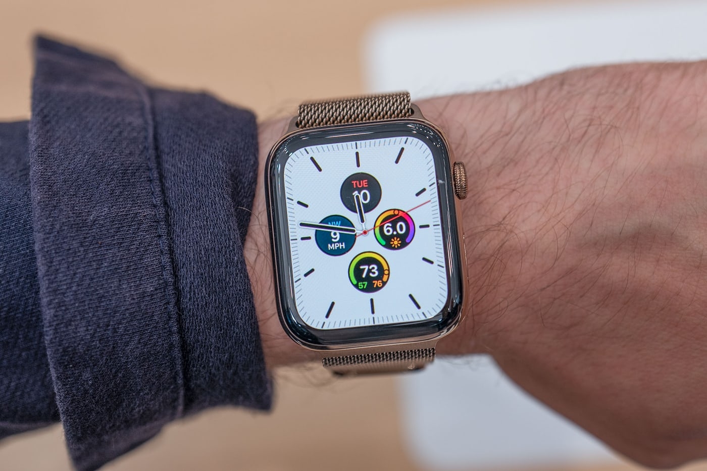 apple watch 5 khong an tuong tao khuyet khai tu series 4