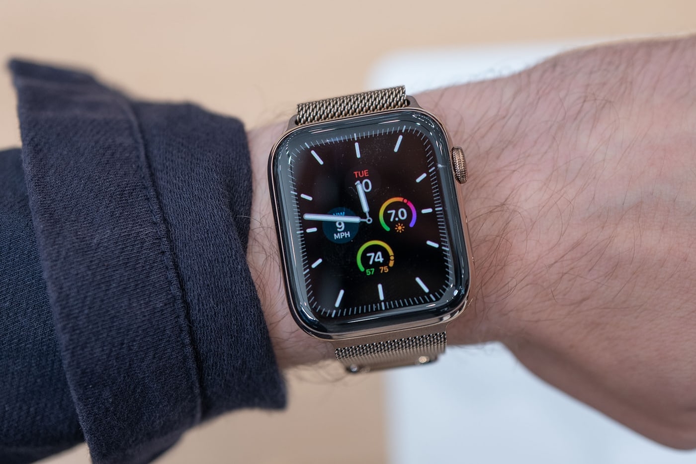 apple watch 5 khong an tuong tao khuyet khai tu series 4