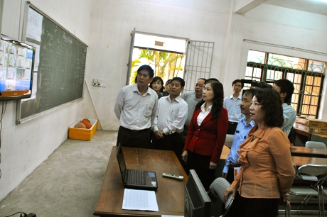 Chính phủ yêu cầu Bộ GD&ĐT chấn chỉnh đào tạo ĐH văn bằng hai, ngăn chặn lạm thu đầu năm học chinh phu yeu cau bo gddt chan chinh dao tao dh van bang hai ngan chan lam thu dau nam hoc